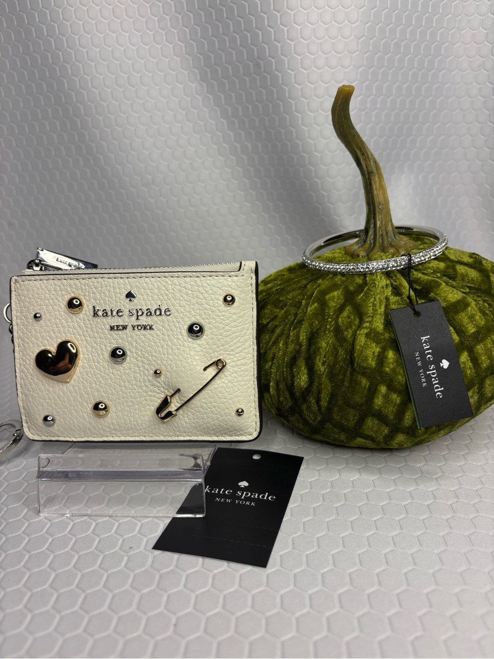 Kate Spade Cream Pebble Leather Studded Card & Key Case and Bangle Bundle NWT